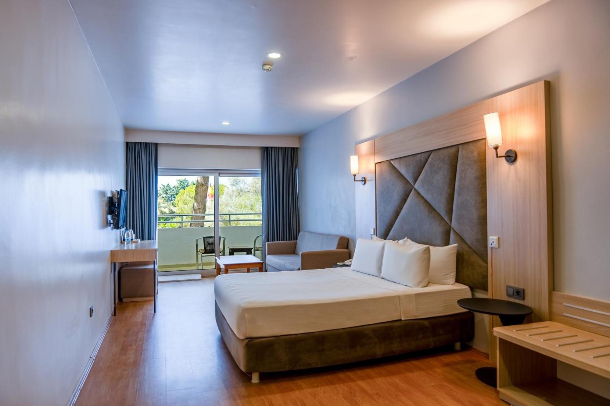 Altin Yunus Hotel & Spa - Çeşme Exterior foto